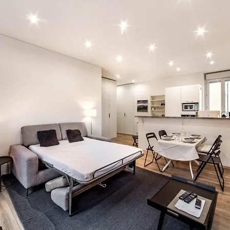 The Charming, Comfortable Charlemagne Ail * Lyon